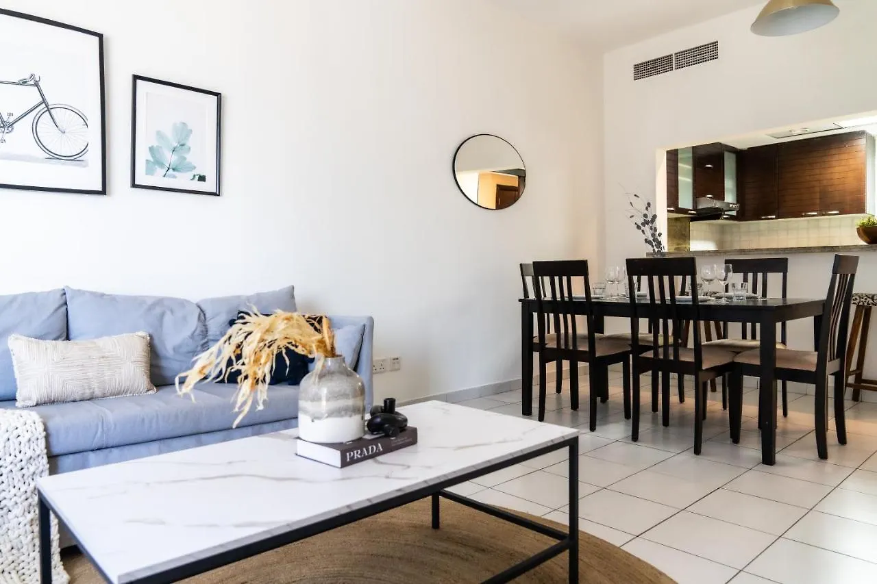 Higuests - Luxe Apartment With Incredible Marina Views Dubai
