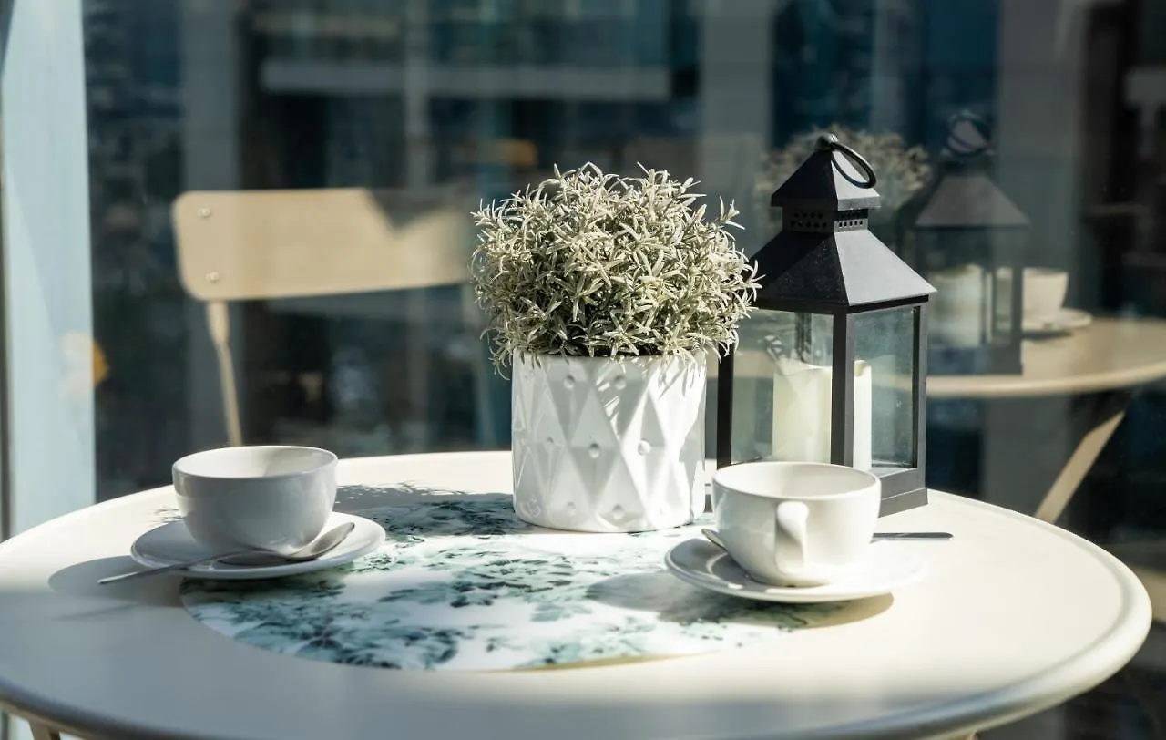 Higuests - Luxe Apartment With Incredible Marina Views Dubai 0*,  United Arab Emirates