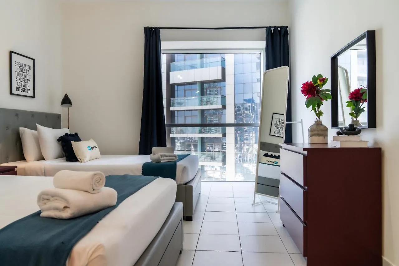 Higuests - Luxe Apartment With Incredible Marina Views Dubai