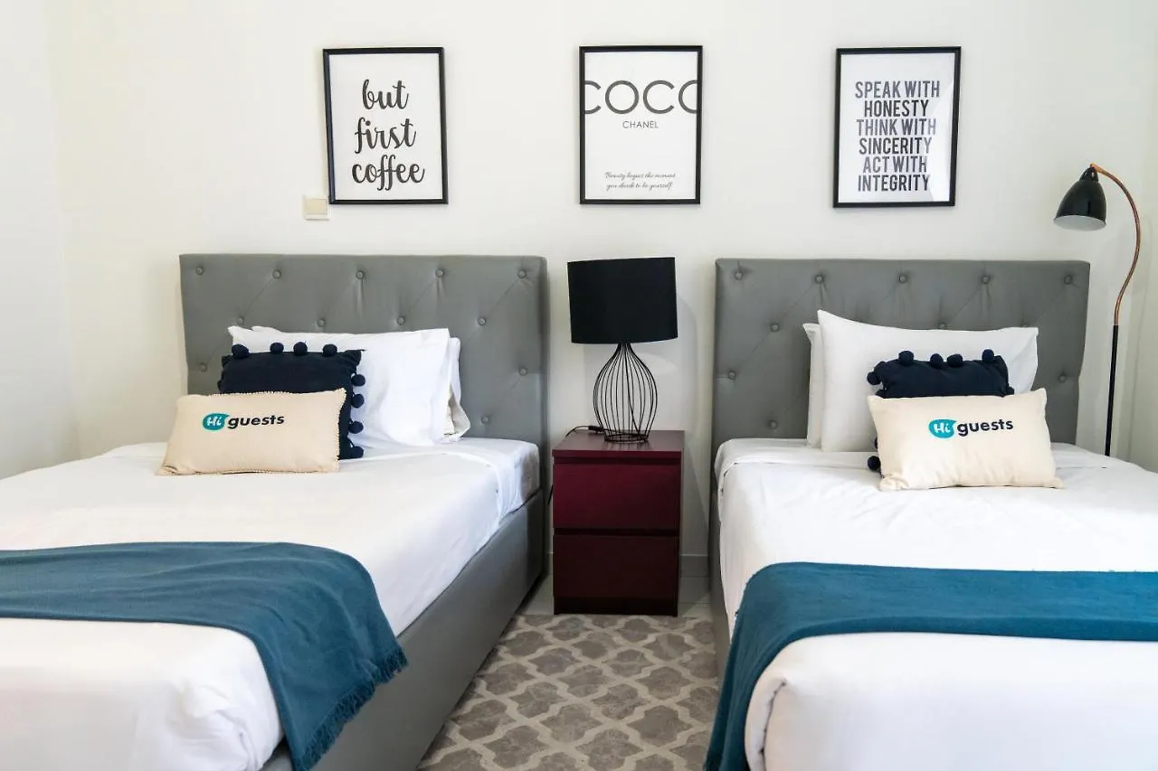 Higuests - Luxe Apartment With Incredible Marina Views Dubai